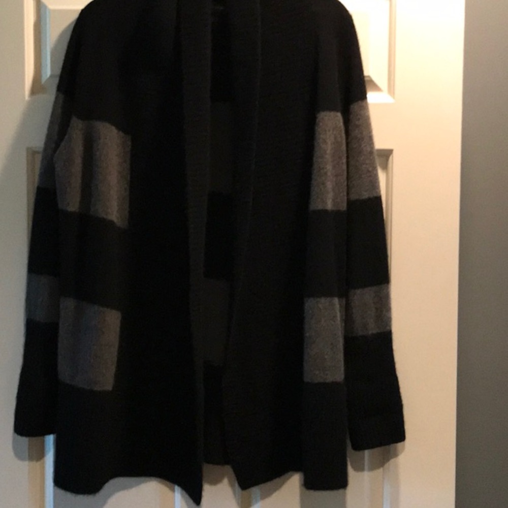 Bloomingdales 100% Cashmere tunic sweater